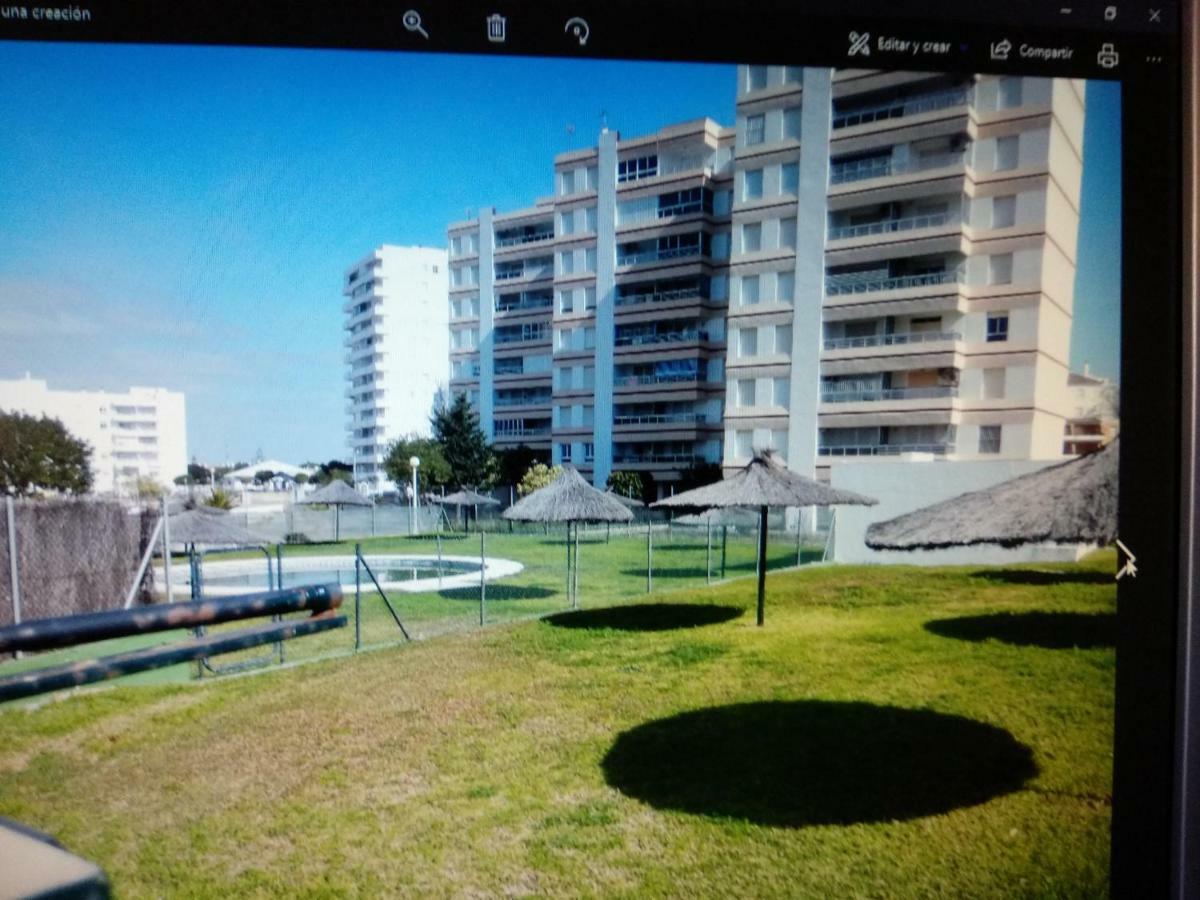 Vivienda Turistica Marant 2 Apartment El Puerto de Santa Maria Bagian luar foto