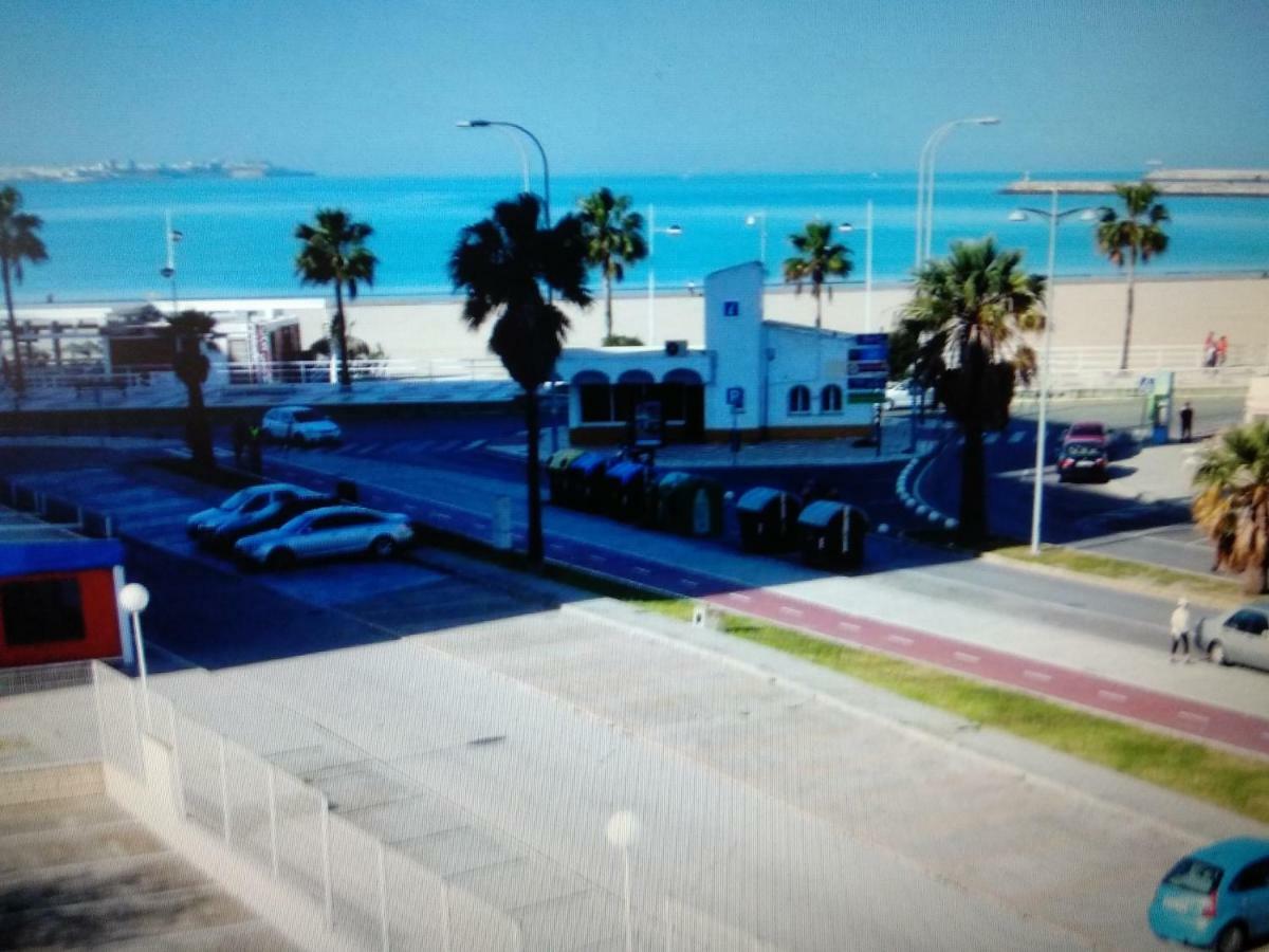 Vivienda Turistica Marant 2 Apartment El Puerto de Santa Maria Bagian luar foto